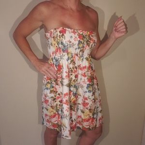 Delicia Smock Dress Small